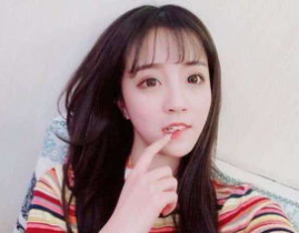 吃瓜抖音6万粉网红女神,吃瓜界的时尚风向标，揭秘网红圈幕后故事”