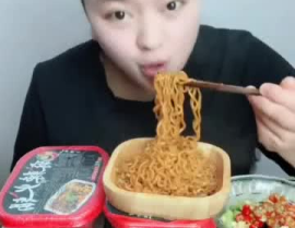 火锅娃娃小姐姐,探寻美食与时尚的完美融合