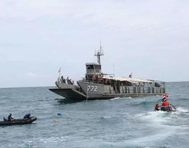泰国沉船事件小姐姐,生死瞬间，小姐姐的勇敢救援瞬间